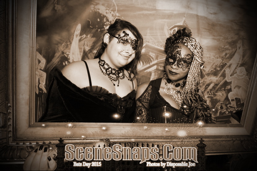 BATS_DAY_SWINGING_WAKE_SEPIA_TONED_PORTRAITS_2015_0022_P_.JPG