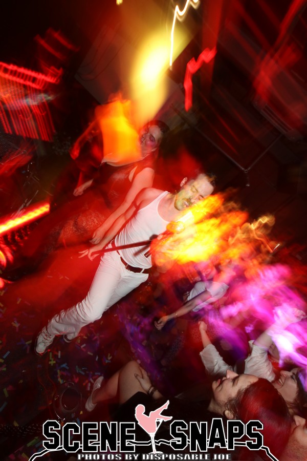BOOTIE_LA_APR_06_19_0035_P_.JPG