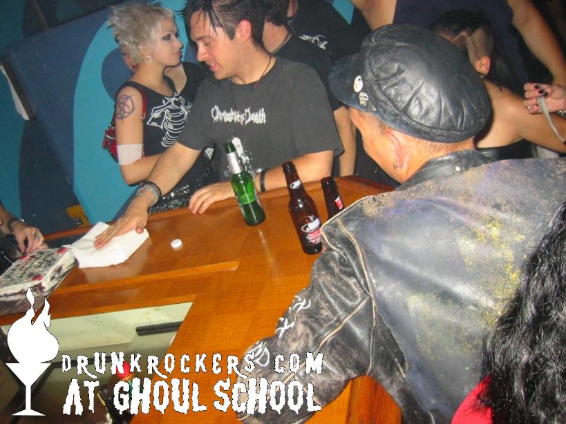 GHOUL_SCHOOL_SEPT_8_04_125_P_.JPG