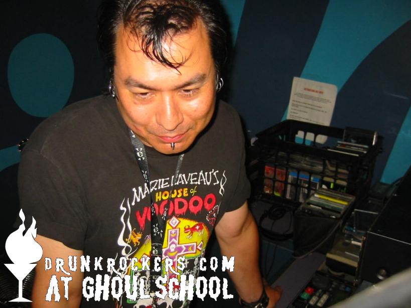 GHOUL_SCHOOL_SEPT_8_04_223_P_.JPG