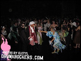 LABYRINTH_OF_JARETH_MASQUERADE_BALL_JUL_08_05_092_P_.JPG